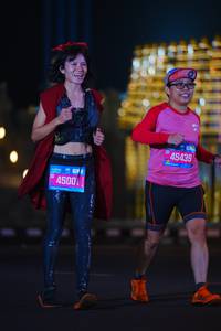 BIB: 4500, 45439
                            <button type="button" onclick="openModal(21041677)" class="btn btn-primary btn-sm float-right btn-popup" data-toggle="modal" data-target=".modal-high-quality">
                        <i class="fas fa-shopping-cart"></i> Add to Cart
                    </button>
                                            <button type="button" onclick="isThisMe(21041677, true)" class="btn btn-success btn-sm float-right btn-popup btn-isme hidden" data-toggle="tooltip" data-placement="bottom" title="นี่คือรูปของคุณใช่ไหม คลิกที่นี่เพื่อเอาเข้าอัลบั้ม">
                        <i class="fas fa-plus"></i> Add to album
                    </button>
                    <button type="button" onclick="isThisMe(21041677, false)" class="btn btn-warning btn-sm float-right btn-popup btn-isnotme hidden">
                        <i class="fas fa-ban"></i> Remove from album
                    </button>